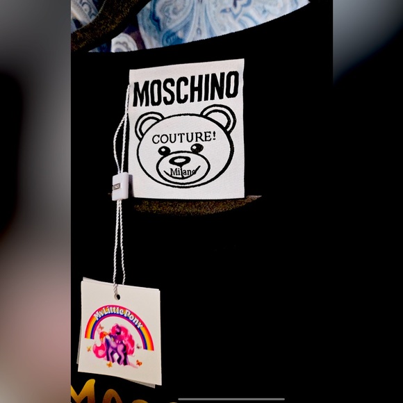 MOSCHINO MAGICIAN BUNNY TEE - Picture 3 of 4